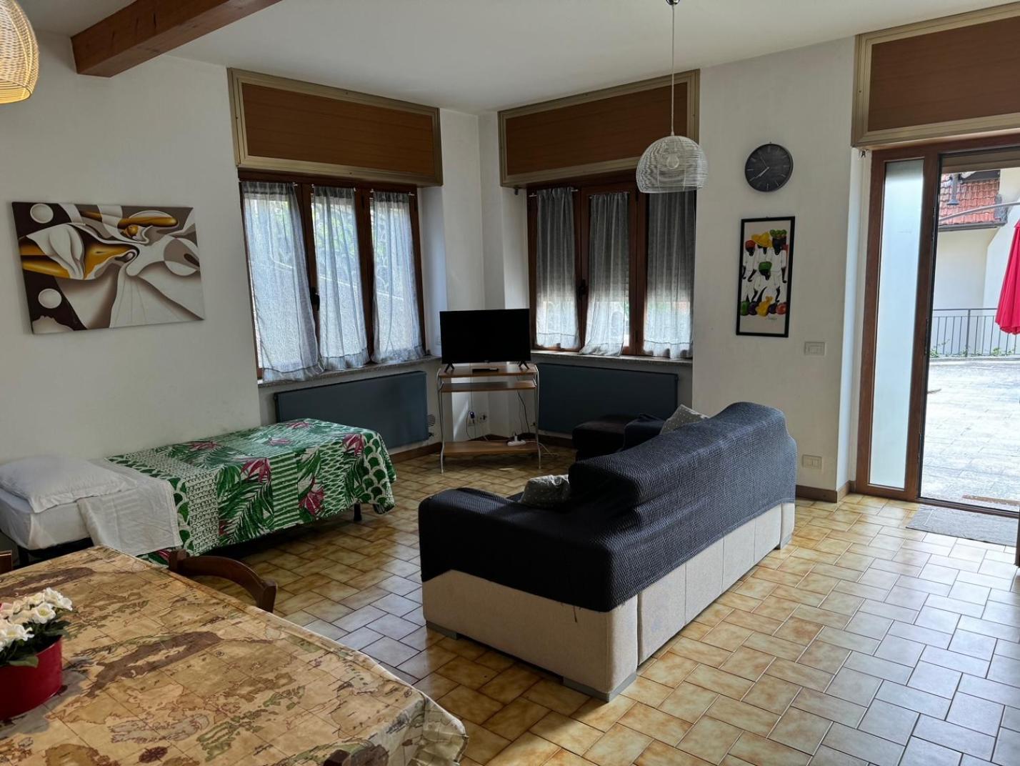 Volta Como Lake Apartament บรูนาเต ภายนอก รูปภาพ